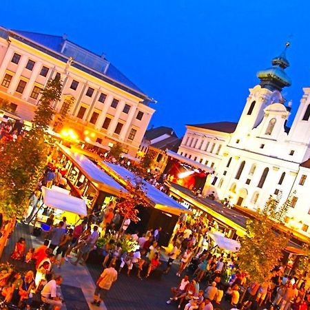 Aurora Premium Home Győr Eksteriør bilde