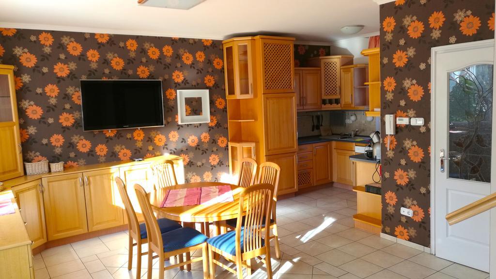 Aurora Premium Home Győr Eksteriør bilde